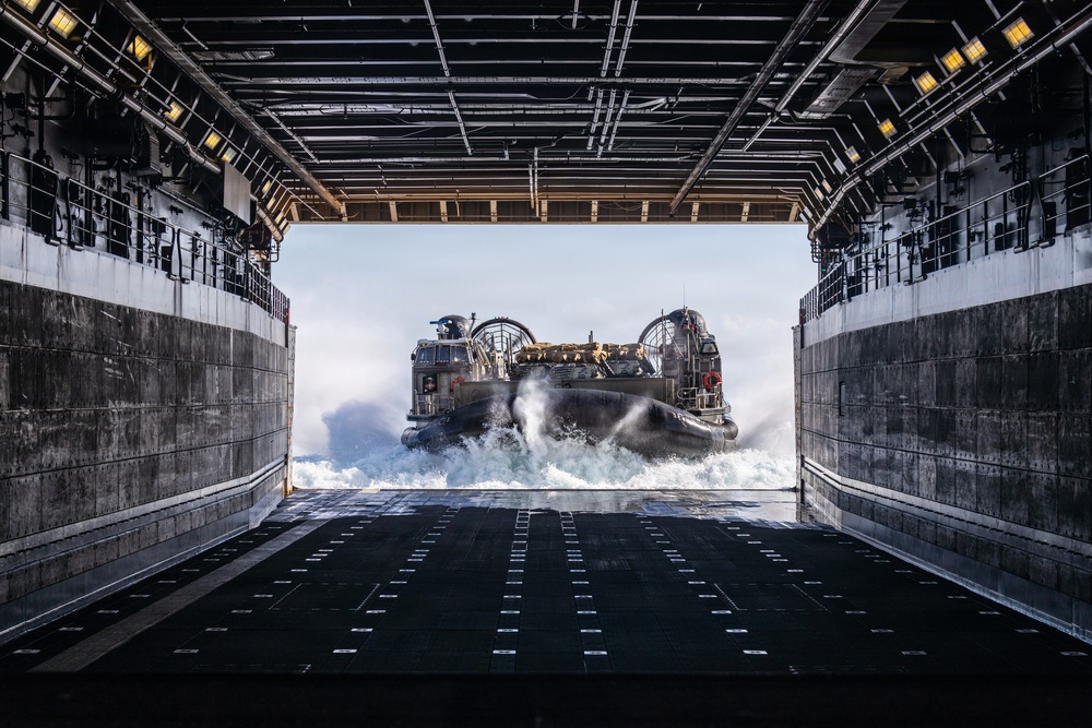 11th MEU Marines and Sailors conduct well deck operations aboard USS Portland