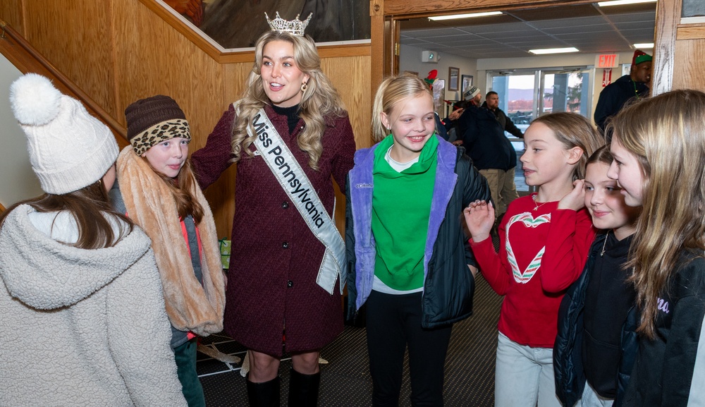 Fort Indiantown Gap hosts annual tree lighting ceremony