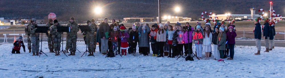 Fort Indiantown Gap hosts annual tree lighting ceremony
