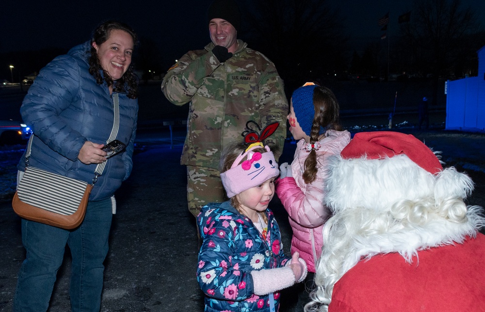 Fort Indiantown Gap hosts annual tree lighting ceremony