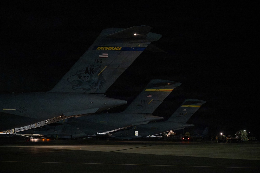 Air Force, Army perform joint forcible entry operation over Alaska