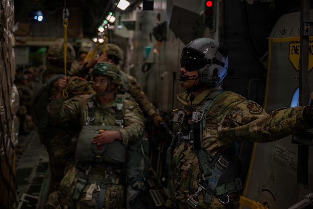 Air Force, Army perform joint forcible entry operation over Alaska