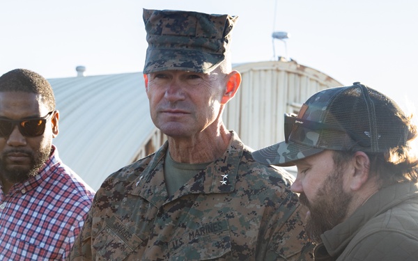 1st MARDIV Commanding General observes TCS capabilities during Steel Knight 25