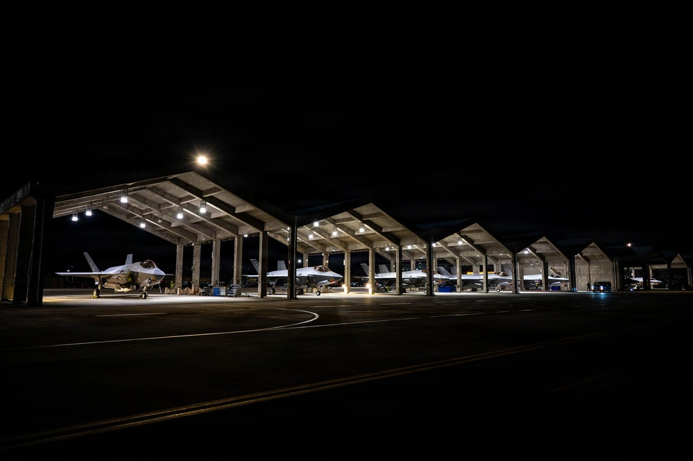 BH 26-1: 4th EFGS Airmen keep F-35s mission-ready