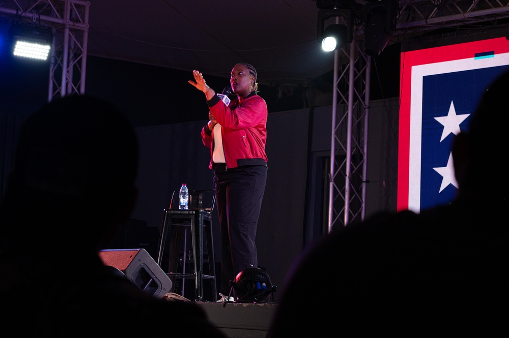 USO Holiday Tour brings morale to deployed members