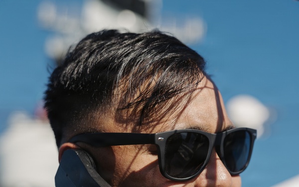 11th MEU Marines Test Communications Equipment