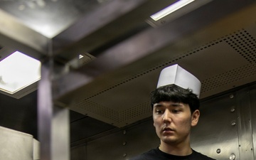 USS Fitzgerald (DDG 62) In-Port Operations