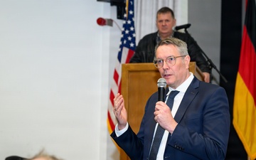 Rheinland-Pfalz Minister President visits local nationals at Spangdahlem