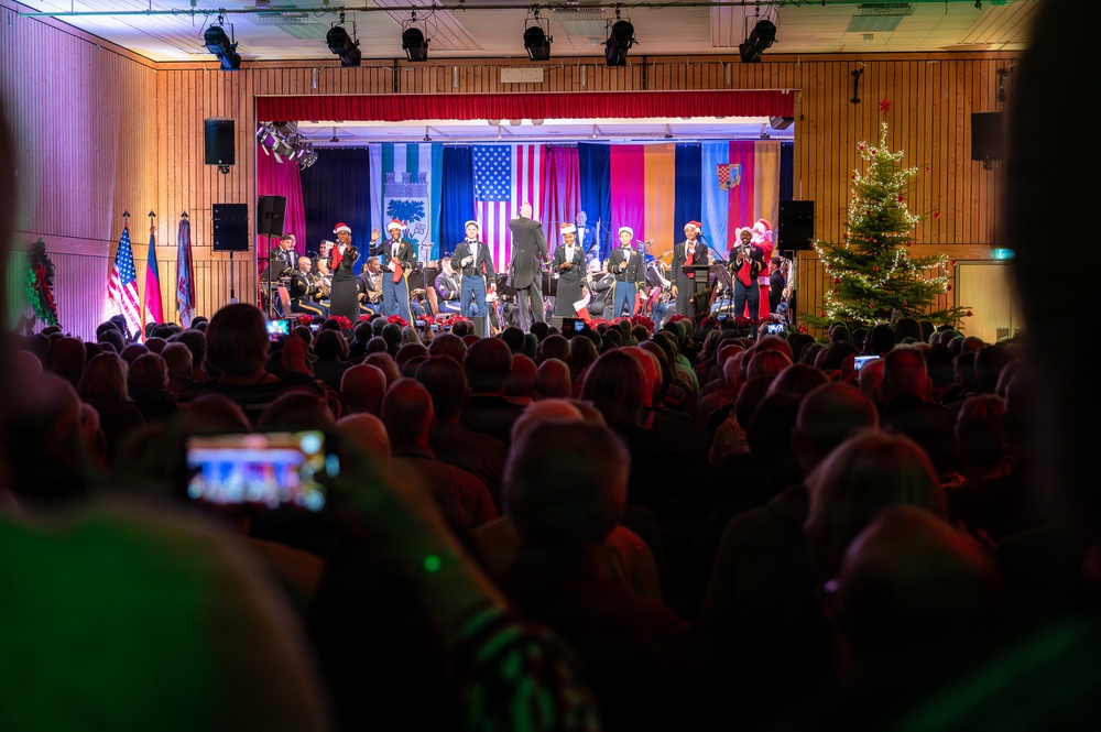 USAREUR-AF Band &amp; Chorus strengthens European community ties during 2025 Holiday Tour to six cities