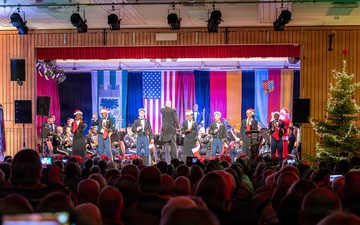 USAREUR-AF Band &amp; Chorus strengthens European community ties during 2025 Holiday Tour to six cities