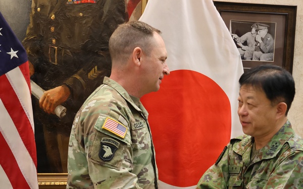Japanese ADA School Deputy Commander visits Fort Sill