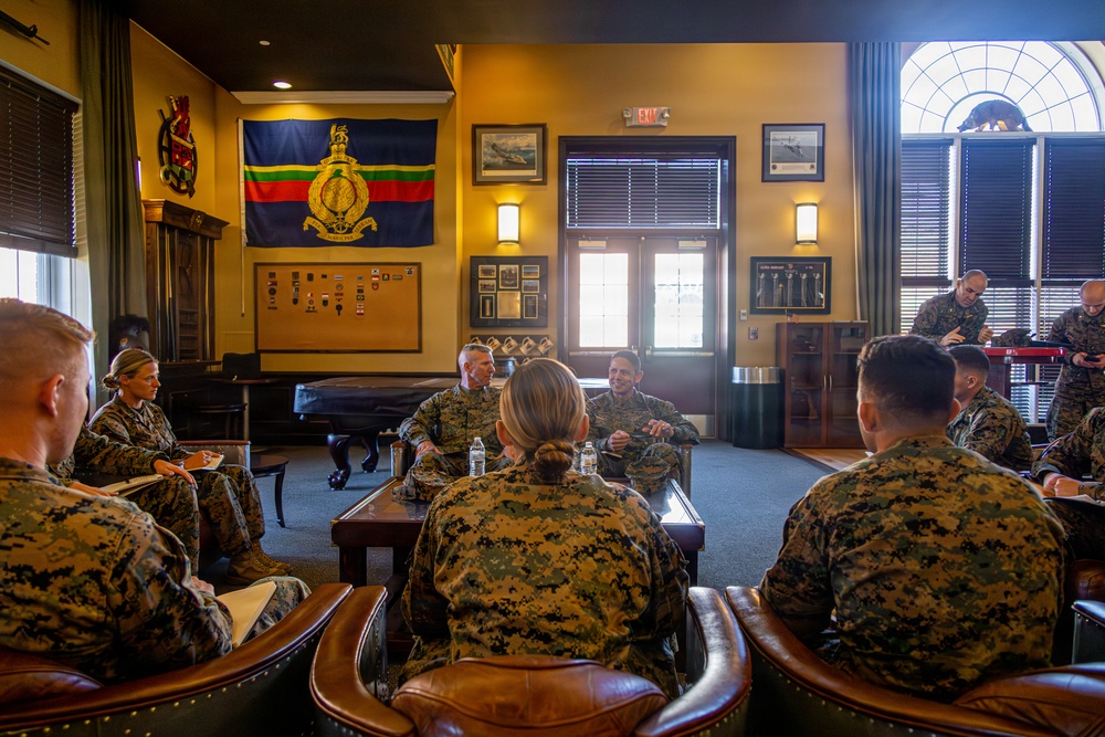 The Commandant, Gen. Eric M. Smith and the Sergeant Major of the Marine Corps, Carlos A. Ruiz visit The Basic School instructors and students