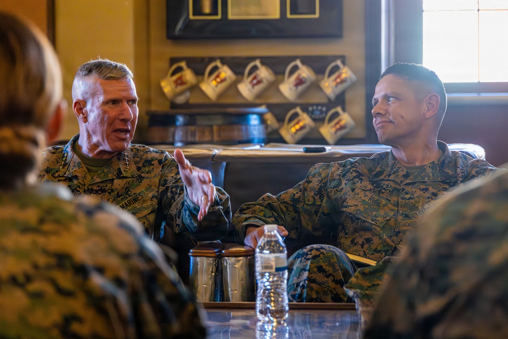 The Commandant, Gen. Eric M. Smith and the Sergeant Major of the Marine Corps, Carlos A. Ruiz visit The Basic School instructors and students