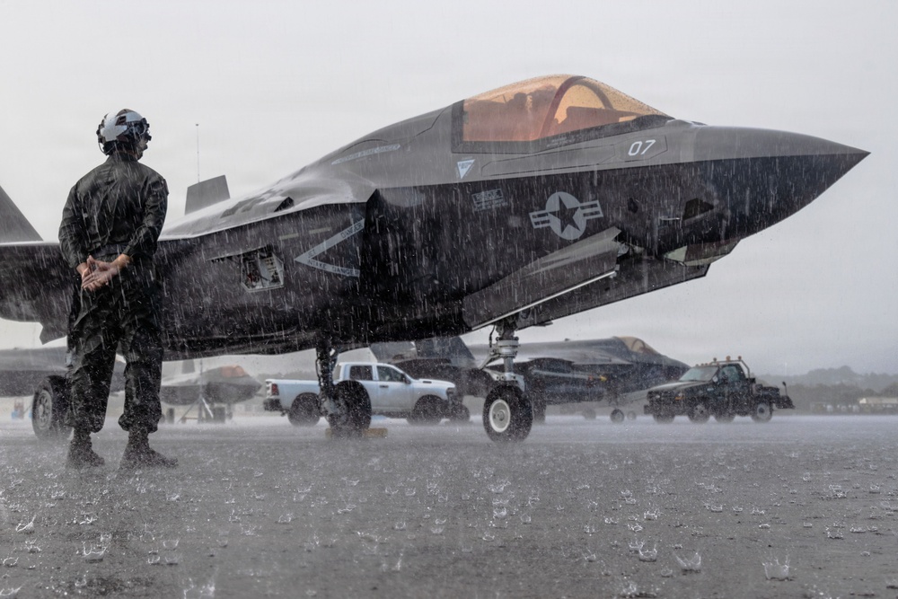 VMFA-225 conducts flight operations in Puerto Rico