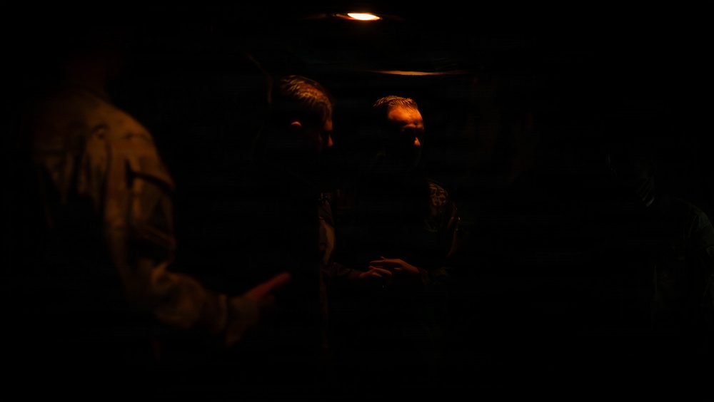 Bundeswehr Visits 12th CAB to Prep for Chinook Acquisition