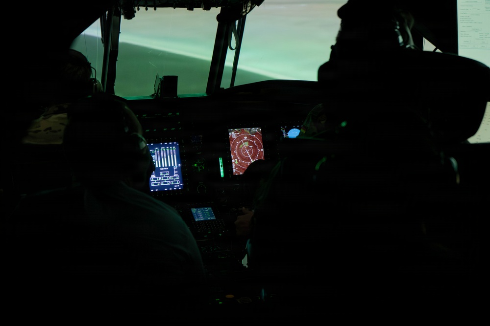 Bundeswehr Visits 12th CAB to Prep for Chinook Acquisition