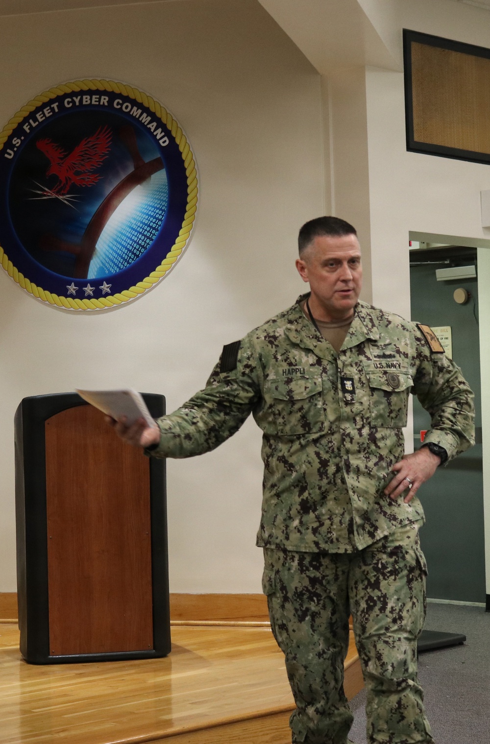 NIOC Pensacola Fleet Cyber/US Tenth Fleet Command Master Chief Happli Visit