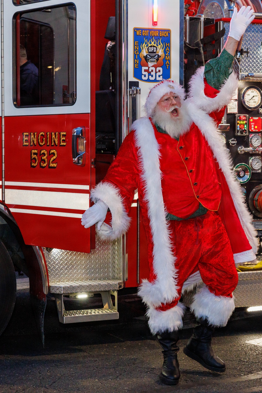 MCBQ and MCCS Host 2025 Holiday Festival