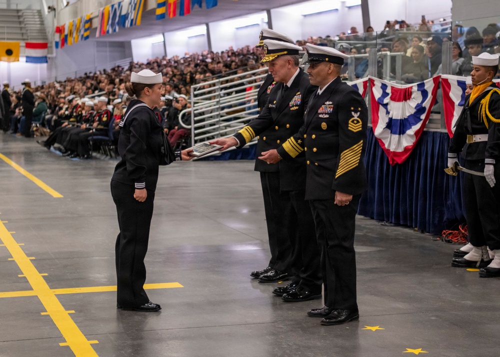 Recruit Training Command Dec. 4, 2025 Pass-In-Review