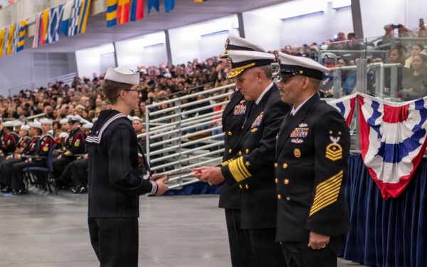 Recruit Training Command Dec. 4, 2025 Pass-In-Review