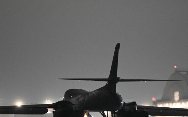 B-1B Lancers return to Ellsworth Air Force Base