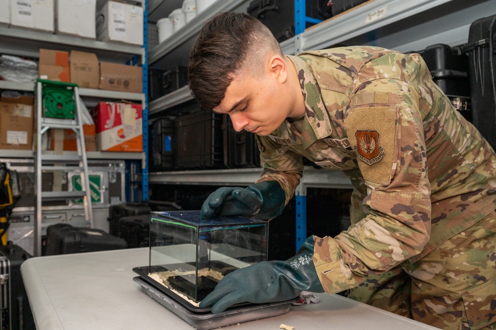 Invisible Becomes Tangible: Ramstein Airmen build radiation cloud chamber
