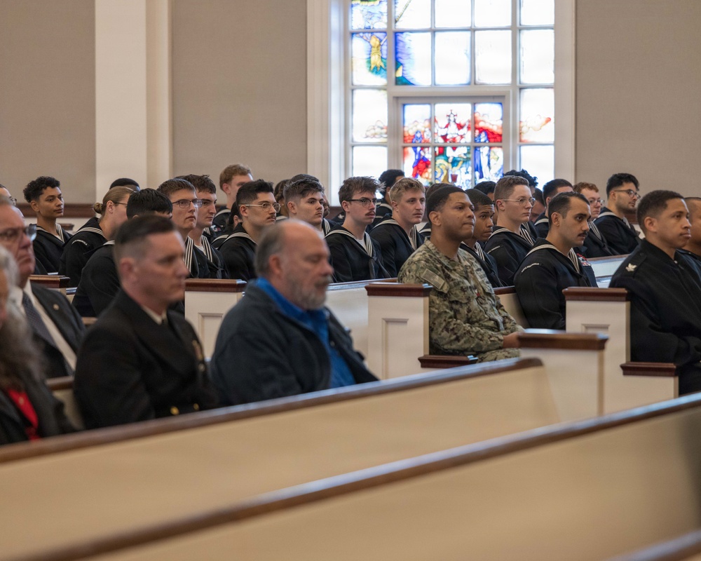 NAS Pensacola Honors Fallen Service Members in Pearl Harbor Remembrance Ceremony