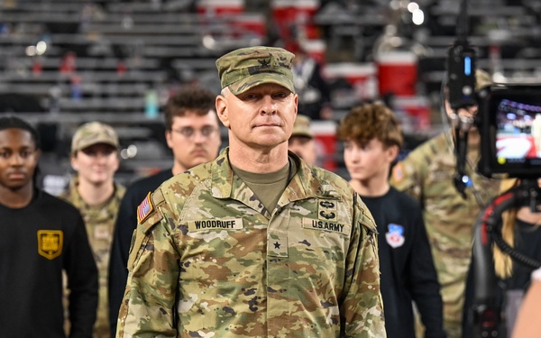 2025 Ohio State military appreciation football game honors service members, veterans