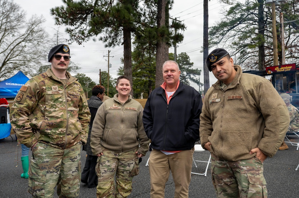 Dobbins 2025 Tree Lighting Ceremony