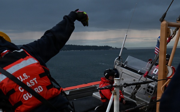 USCGC Polar Star (WAGB 10) transits to Honolulu during Operation Deep Freeze 2026