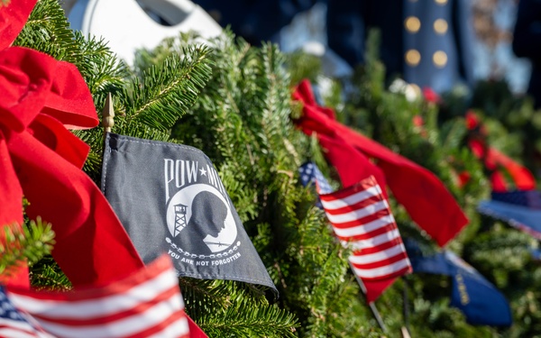 U.S. Coast Guard Academy hosts Wreaths Across America ceremony