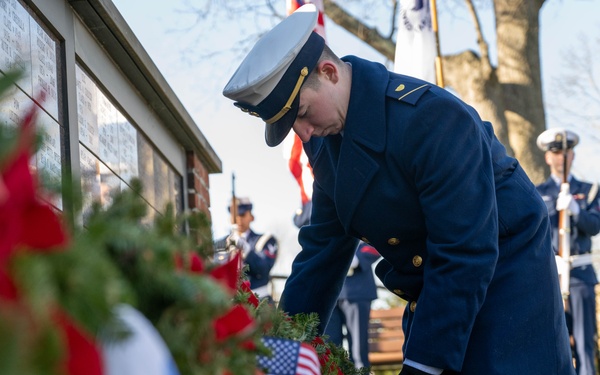 U.S. Coast Guard Academy hosts Wreaths Across America ceremony