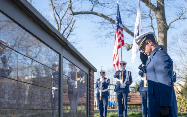 U.S. Coast Guard Academy hosts Wreaths Across America ceremony