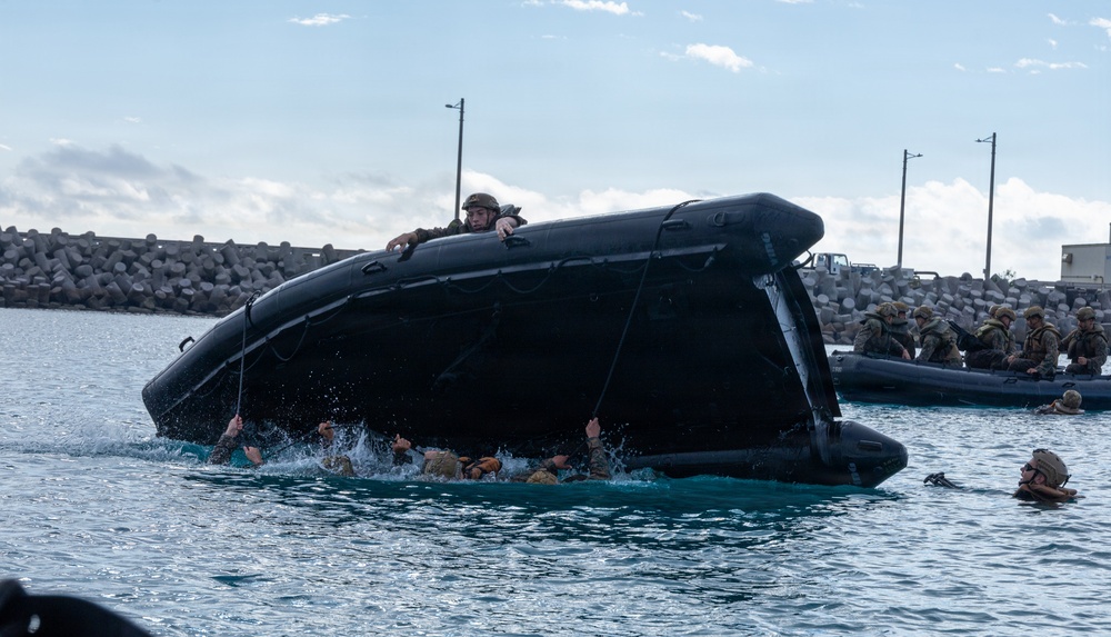 31st MEU | India Co. conducts boat ops refreshers during MEUEX