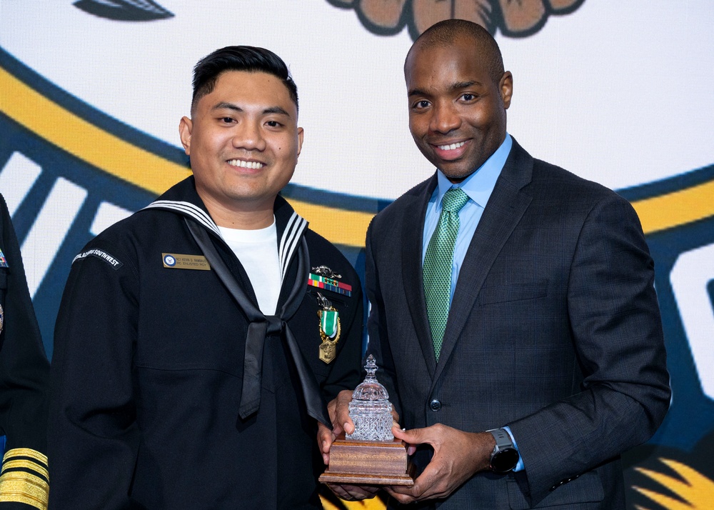 Fiscal year 2025 Recruiter of the Year awardees attend the ROY ceremony in Washington
