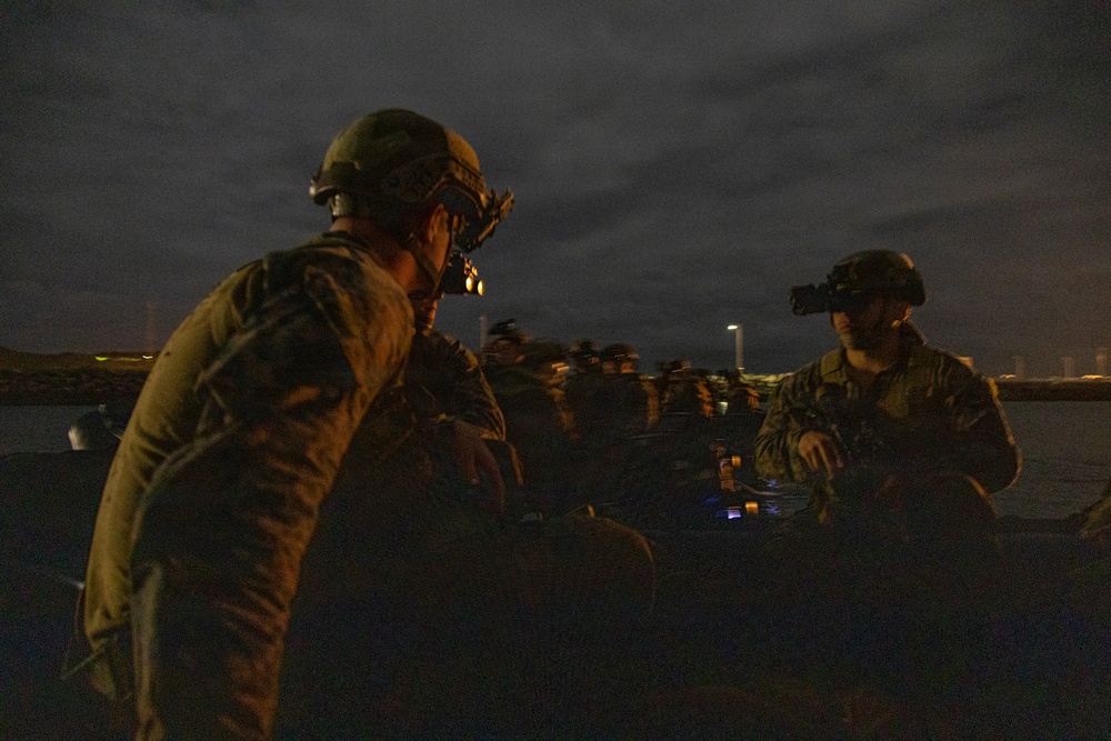 31st MEU | India Co. conducts boat ops refreshers during MEUEX