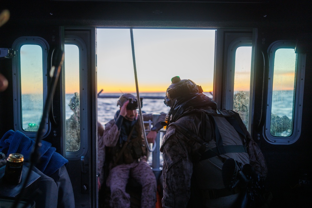 1st Recon Marines helocast from CH-53E Super Stallion during Steel Knight 25