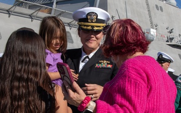 USS Pierre Arrives at Homeport for the First Time