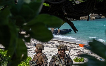 31st MEU | India Co. conducts simulated small boat raid during MEUEX