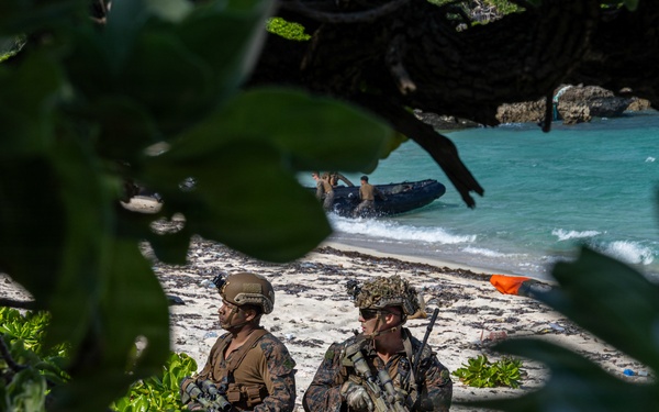 31st MEU | India Co. conducts simulated small boat raid during MEUEX