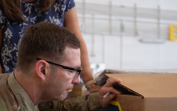 Distinguished visitors, global partners build bundles during OCD 25