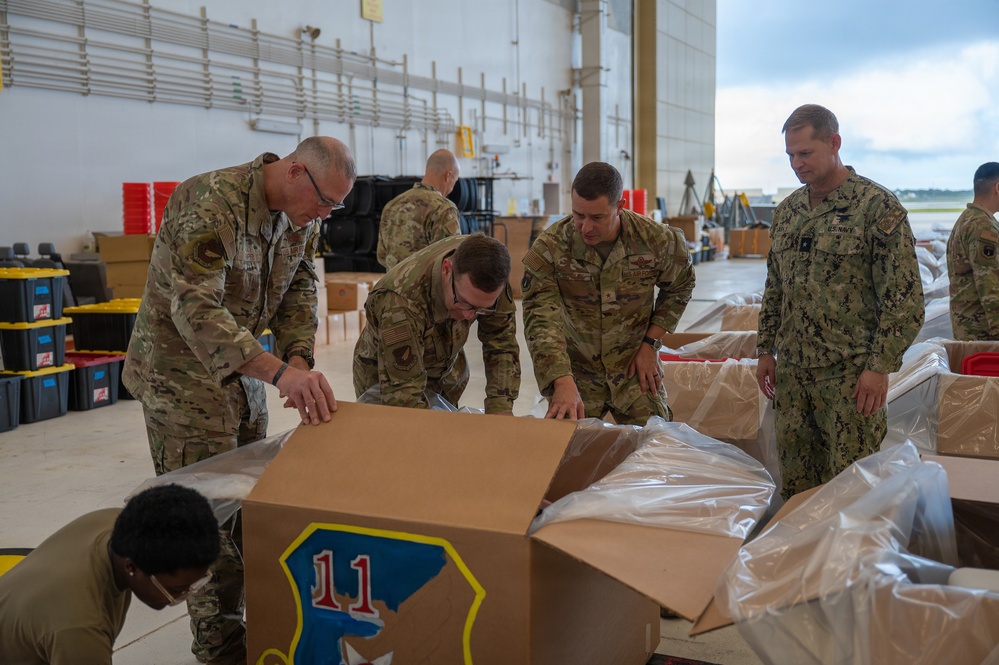 Distinguished visitors, global partners build bundles during OCD 25