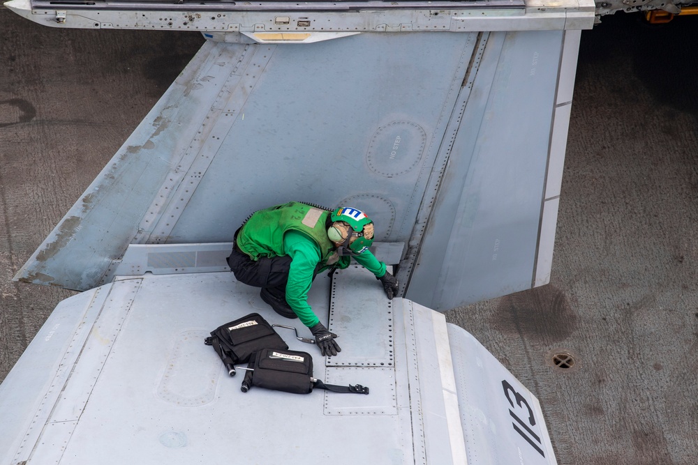 Nimitz Sailors Conduct Maintenance