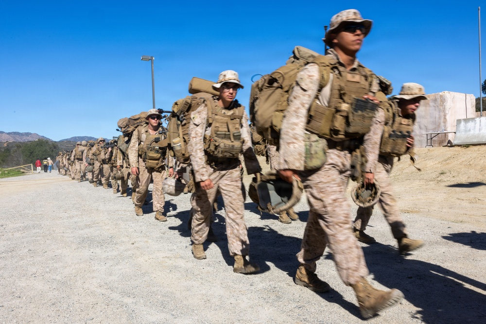 1st Bn., 5th Marines reinforces simulated embassy during Steel Knight 25