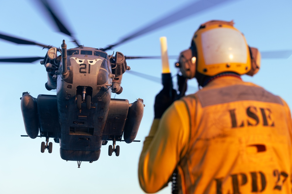 11th MEU Marines and Sailors Conduct Deck Landing Qualifications Aboard USS Portland