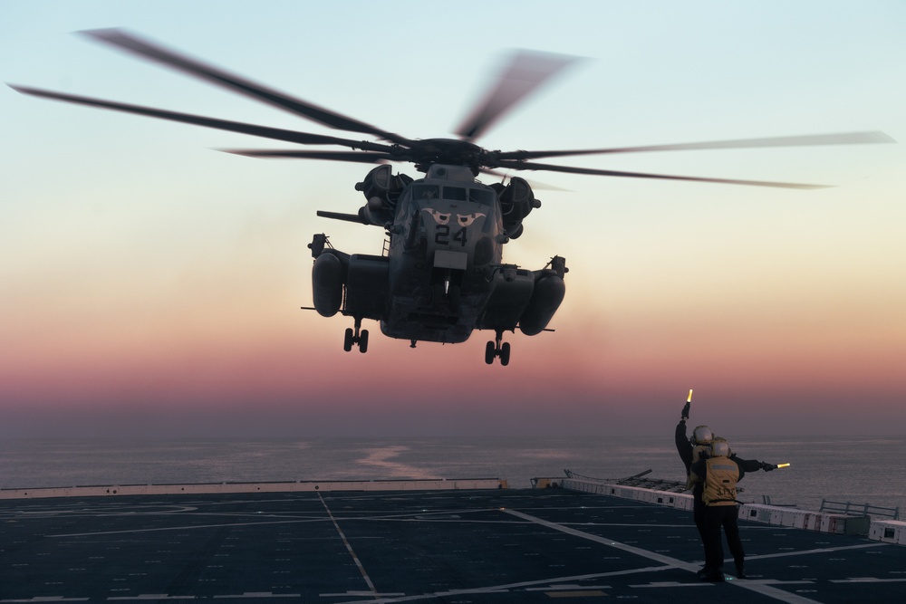 11th MEU Marines and Sailors Conduct Deck Landing Qualifications Aboard USS Portland
