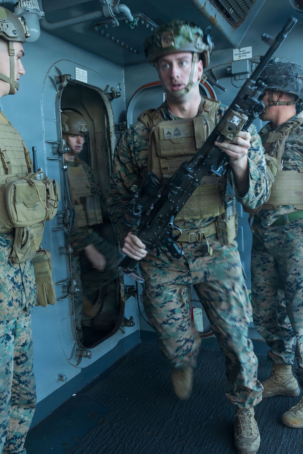 11th MEU Marines, Sailors Conduct Defense of the Amphibious Task Force Drill