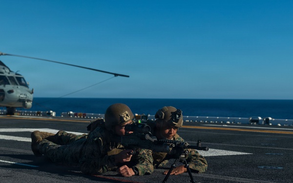 11th MEU Marines, Sailors Conduct Defense of the Amphibious Task Force Drill