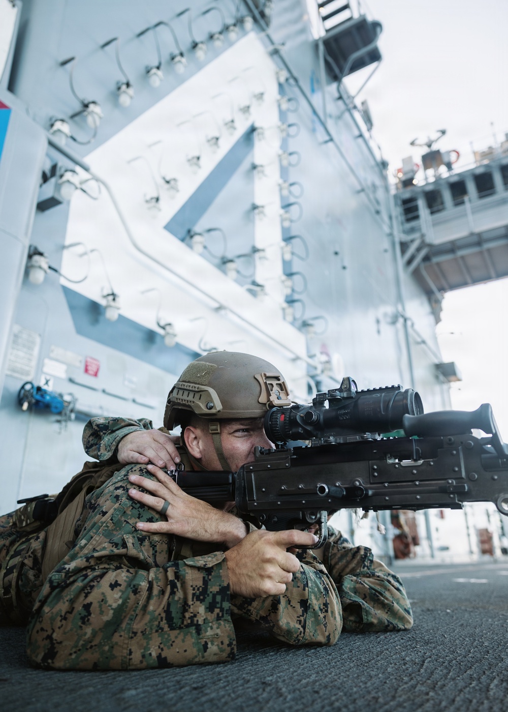 11th MEU Marines, Sailors Conduct Defense of the Amphibious Task Force Drill