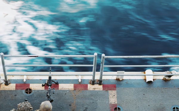 11th MEU Marines, Sailors Conduct Defense of the Amphibious Task Force Drill